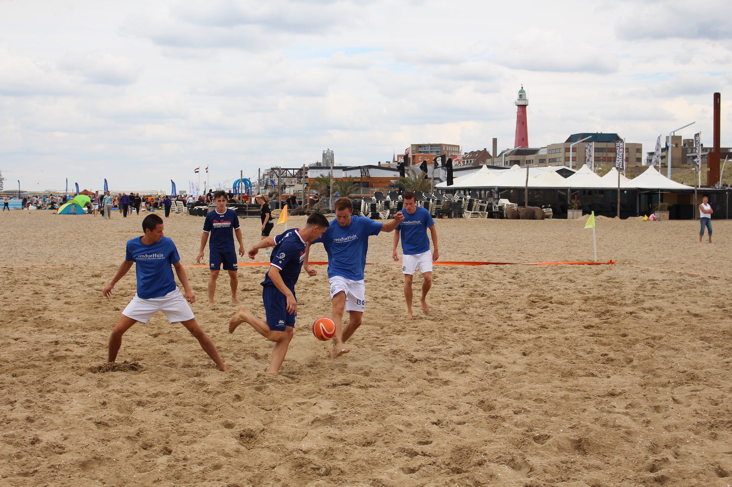 Beach Soccer (13.00 - 16.00 uur)